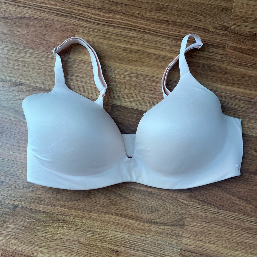Victoria's Secret Light Pink Bra